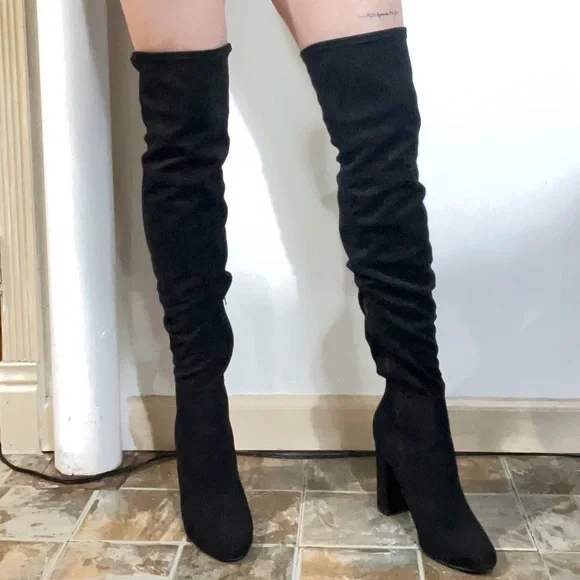 Aldo Sleek Black Over-the-Knee Boots - Picture 15 of 15